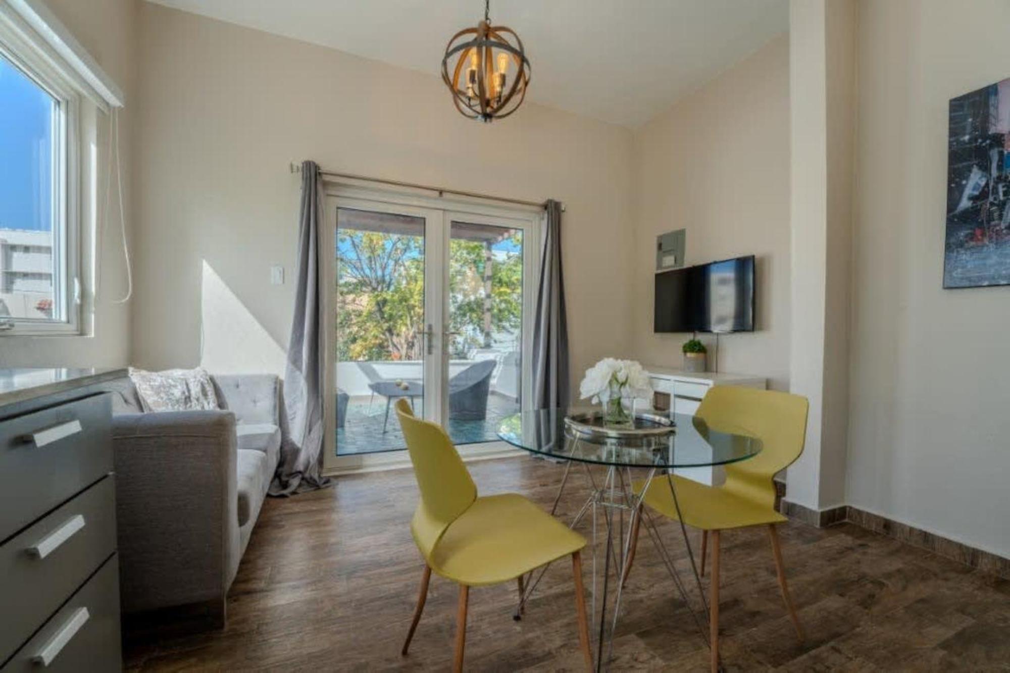 La Mona Loiza Apartment Complex By Stay With Bear San Juan Esterno foto