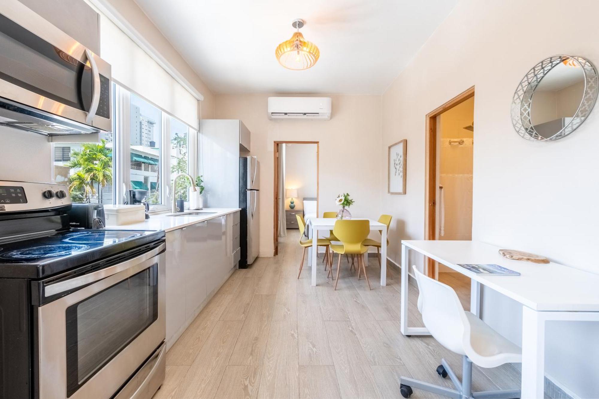 La Mona Loiza Apartment Complex By Stay With Bear San Juan Camera foto
