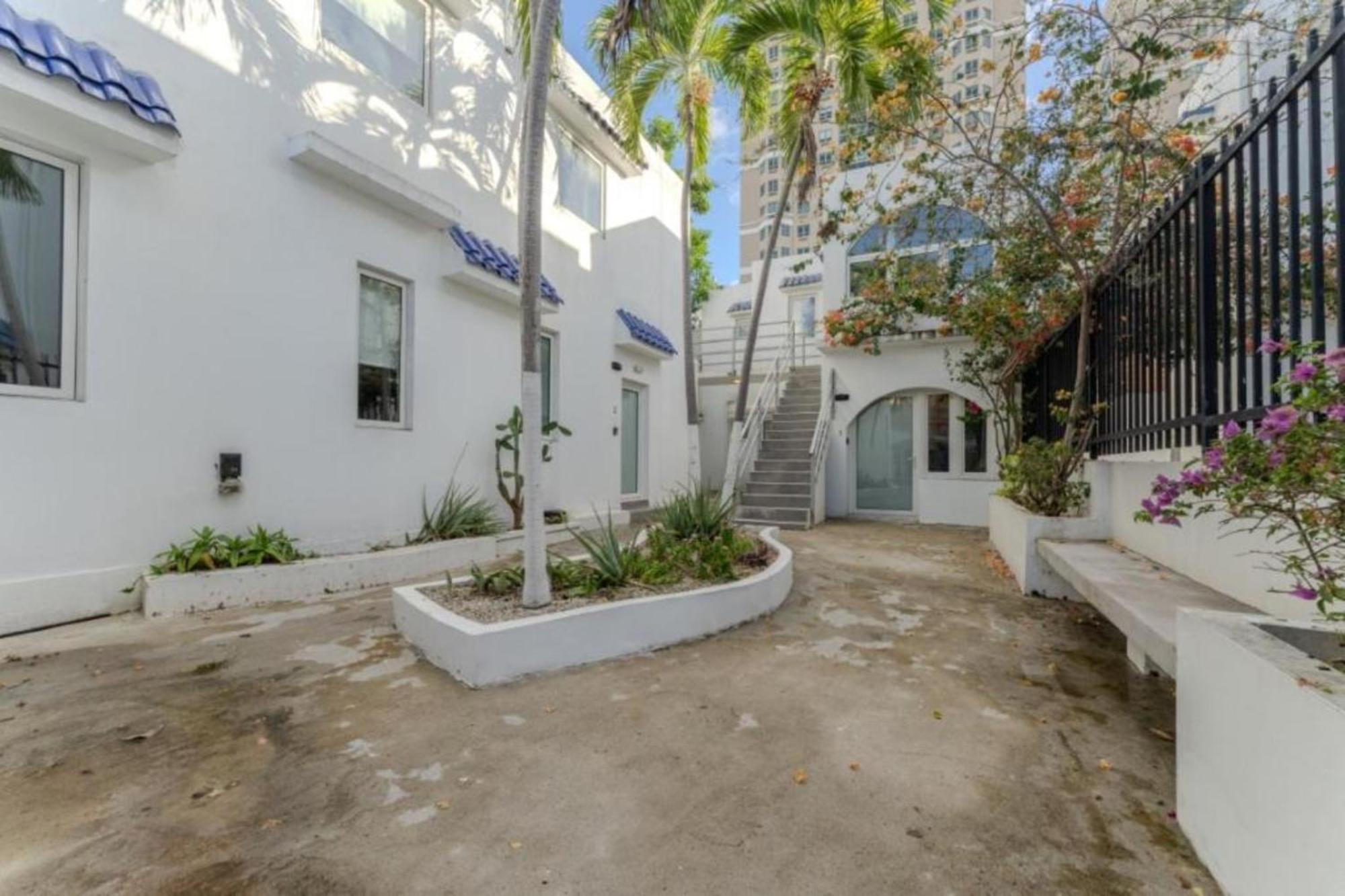 La Mona Loiza Apartment Complex By Stay With Bear San Juan Camera foto